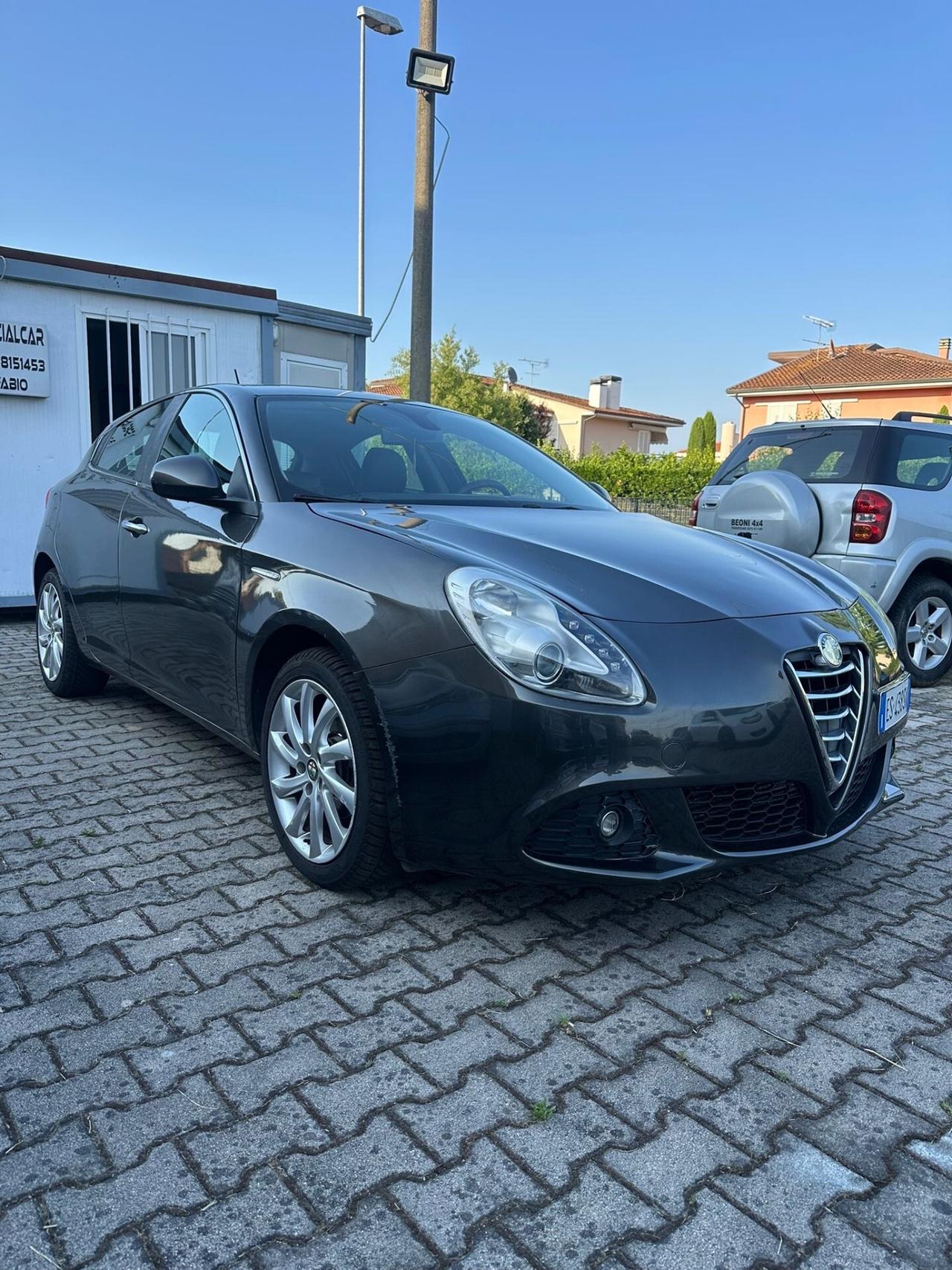 Alfa Romeo Giulietta 1.6 JTDm-2 105 CV Exclusive