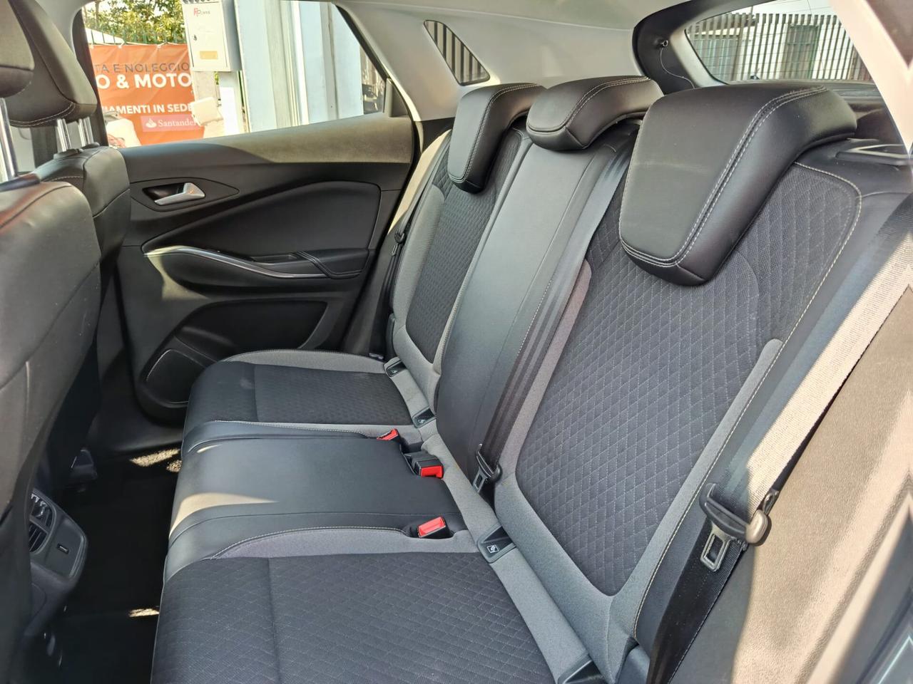 Opel Grandland 1.5 diesel Ecotec aut. Business Elegance