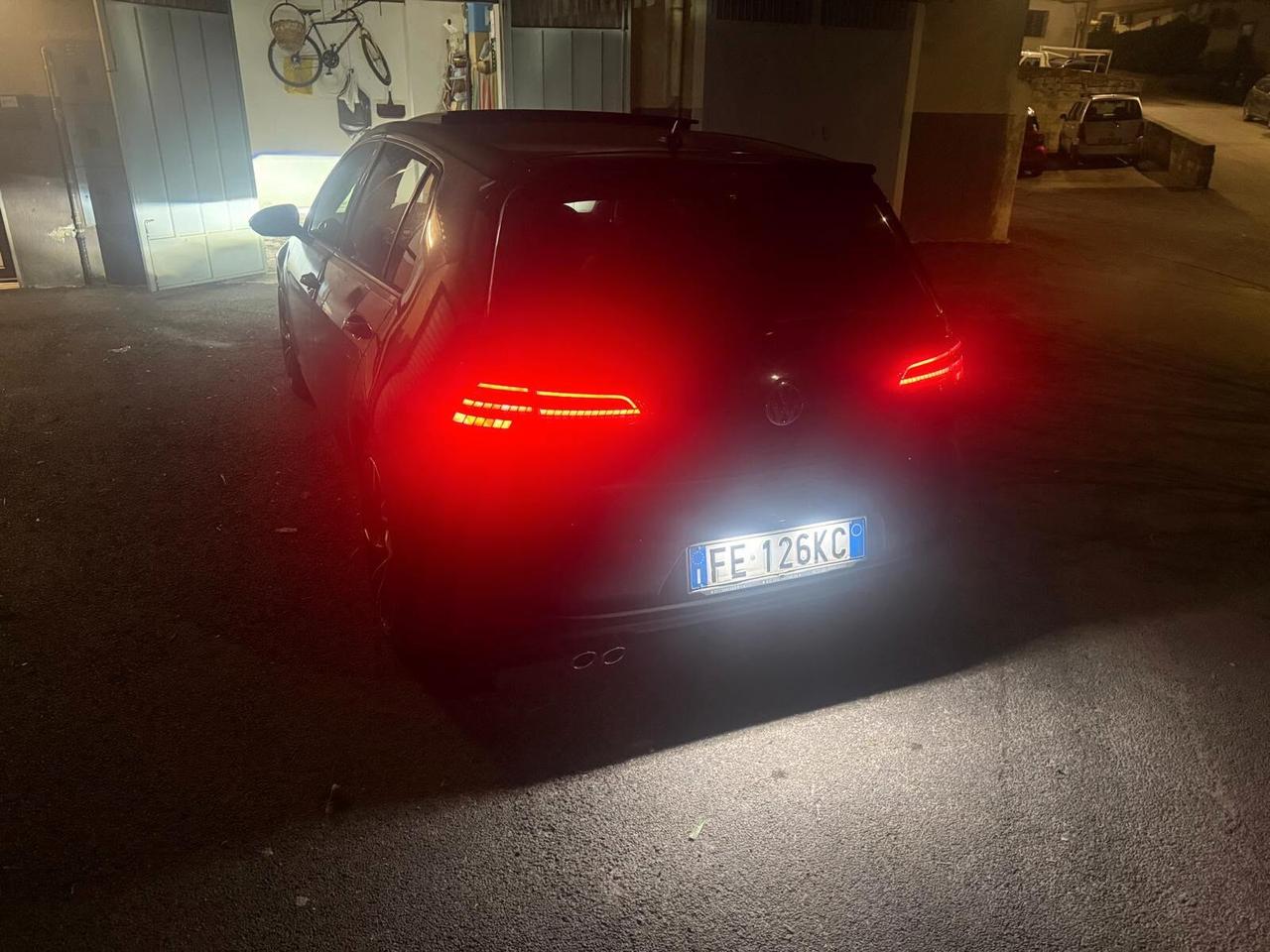 Volkswagen Golf 2.0 TDI DSG 5p. Executive BlueMotion Technology