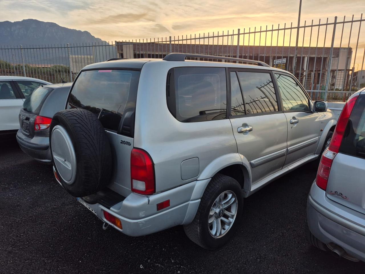 Suzuki Grand Vitara 2.0 turbodiesel 16V cat S.W. XL-7