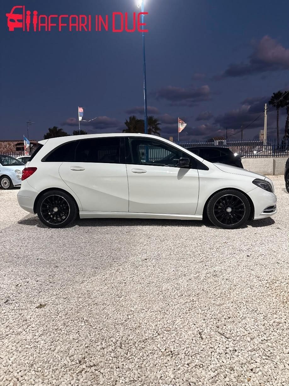 Mercedes-benz B 200 CDI Automatic Premium