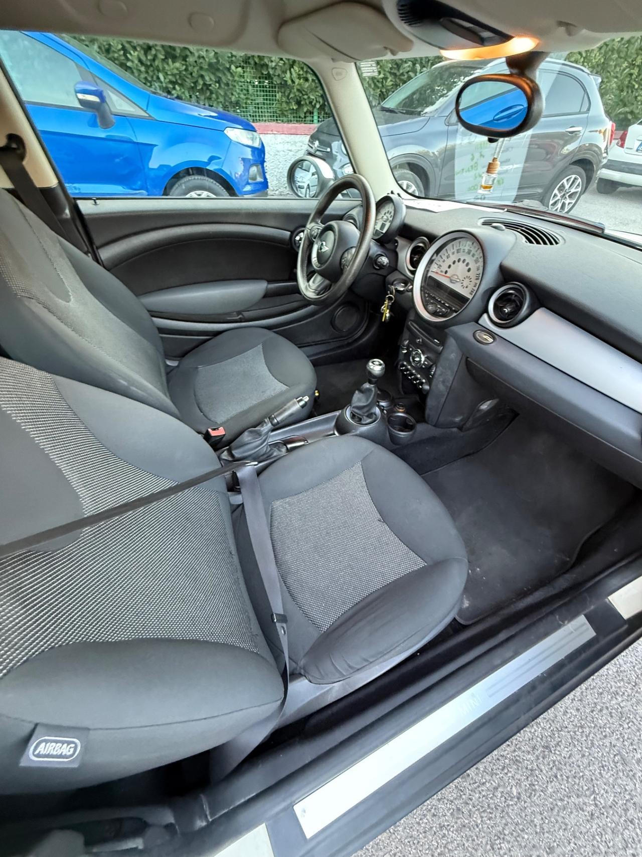 Mini 1.6 16V Cooper