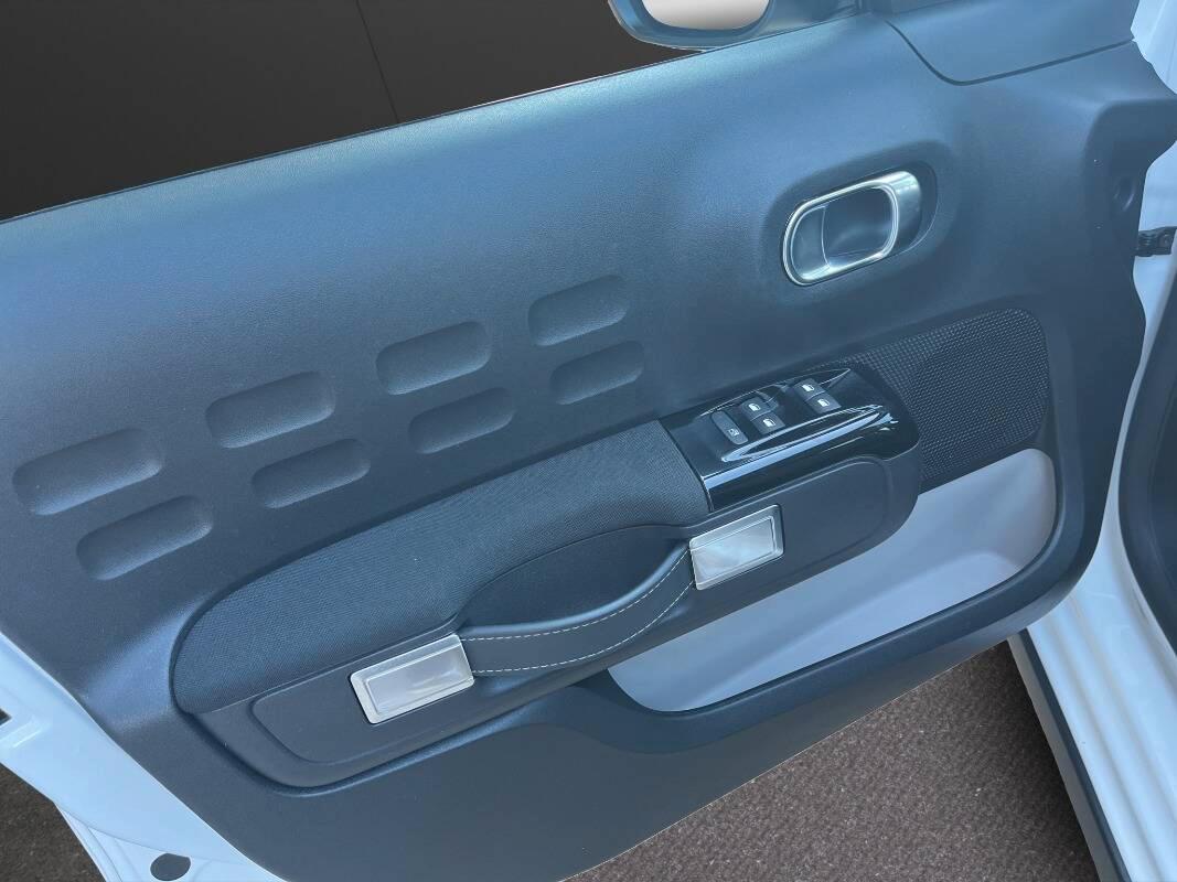 Citroen C3 1.2 puretech Shine s&s 110cv