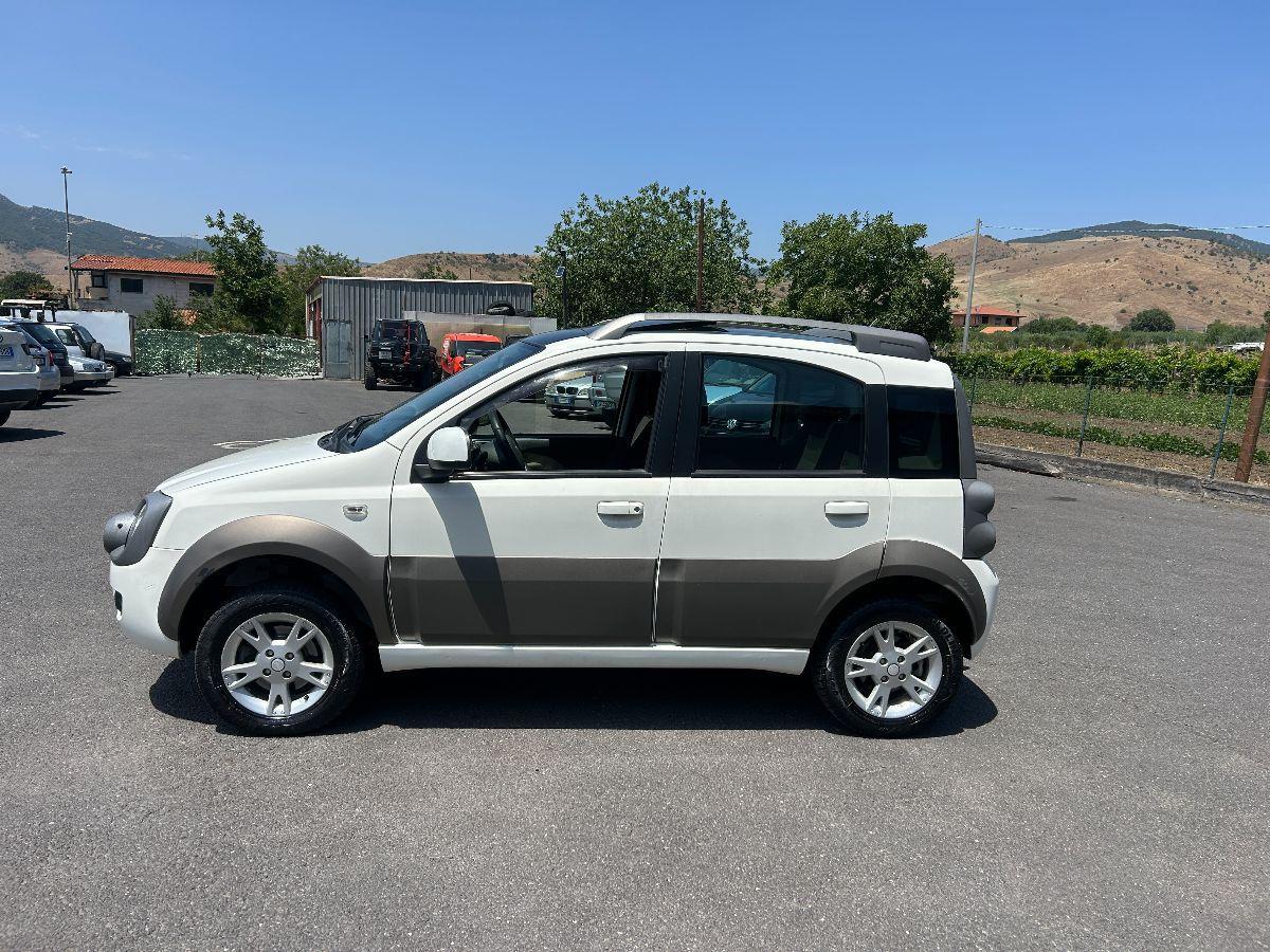 FIAT - Panda - 1.3 MJT 16V DPF 4x4 Cross TETTO