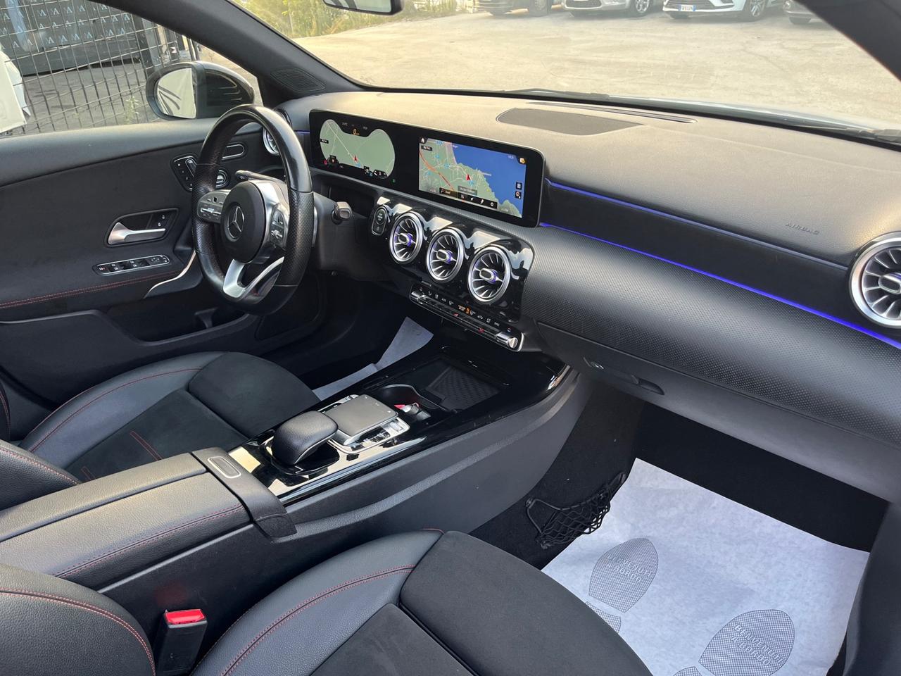 Mercedes-benz A 180 d Automatic Premium