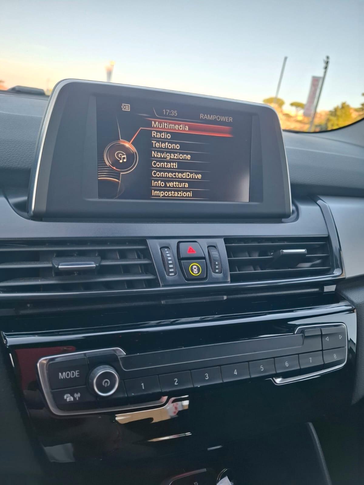 Bmw 2er Active Tourer 218d Advantage - 2015