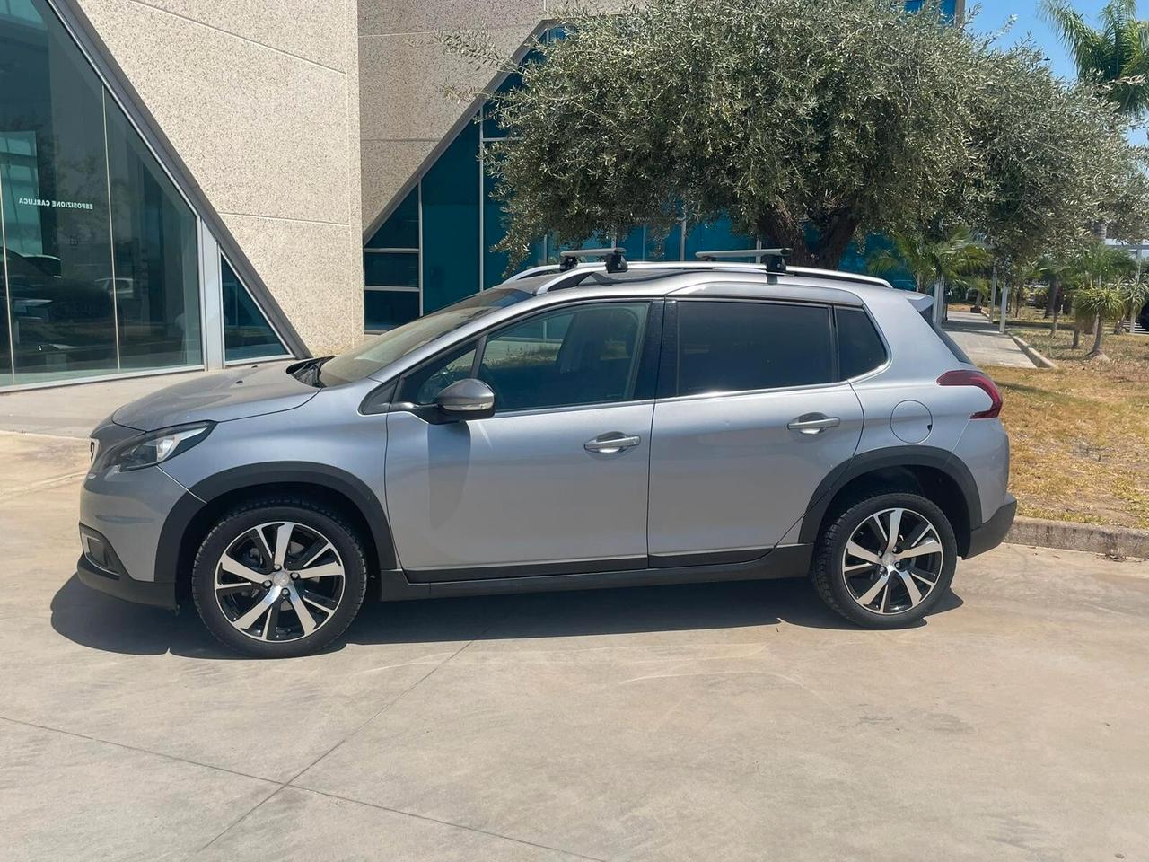 Peugeot 2008 1.5 BlueHDi 120 Allure aut.