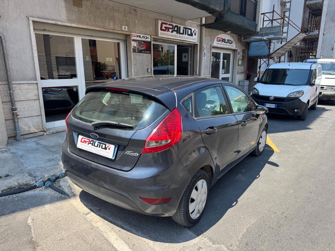 Ford Fiesta 1.4 TDCi 70 CV NEOPATENTATI