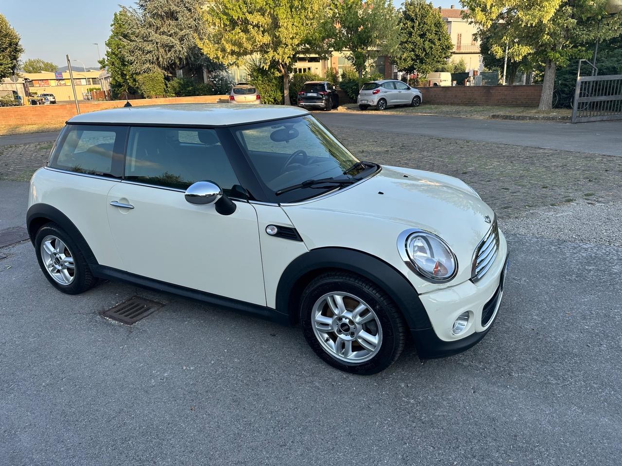 Mini 1.6 16V One D