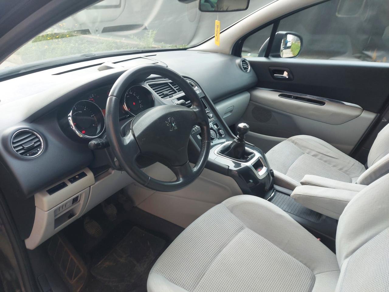 Peugeot 5008 1.6 HDi 110cv ottimo stato