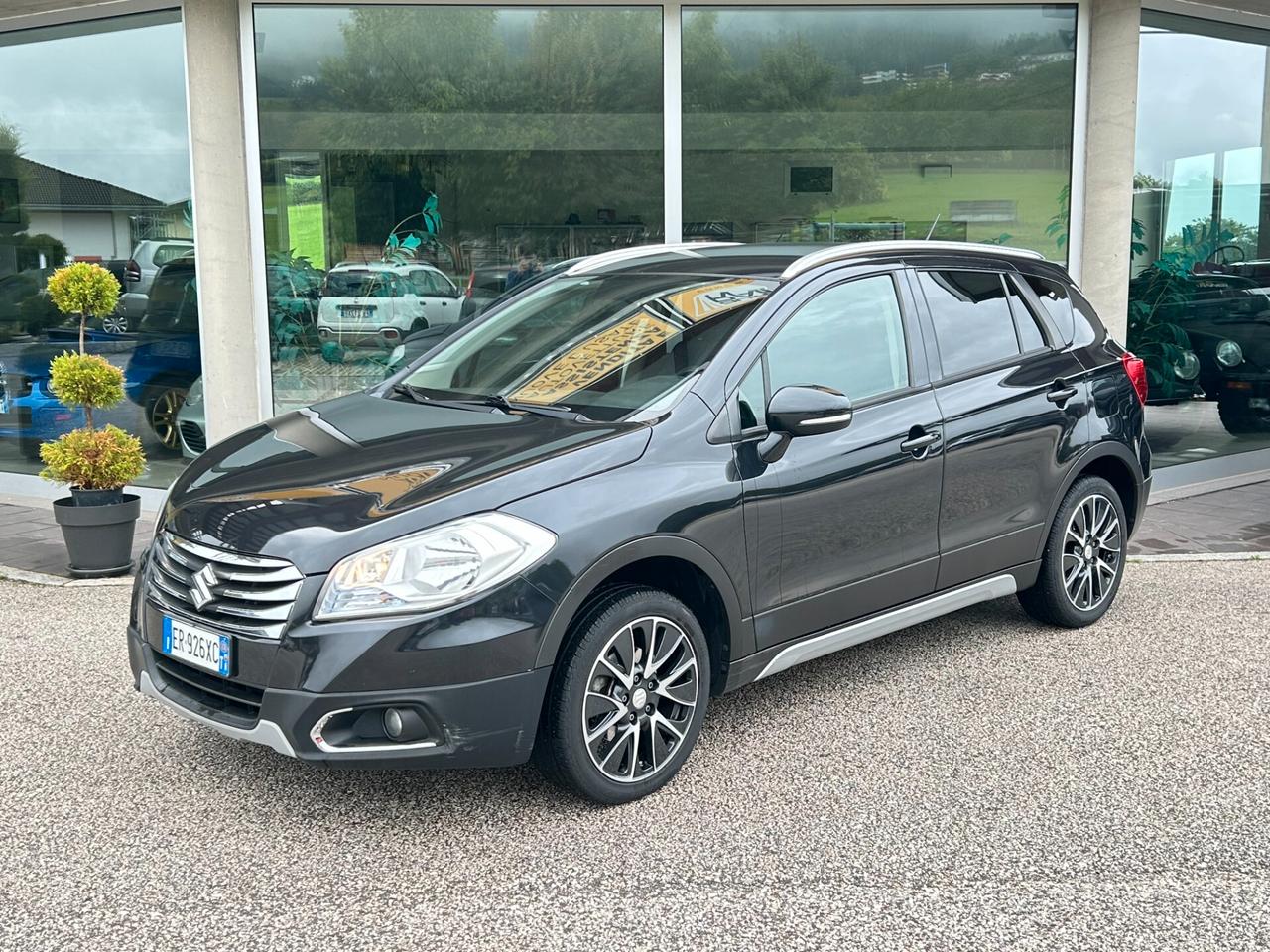 Suzuki SX4 S-Cross 1.6 16V 4WD TOP 4x4 "GANCIO TRAINO"