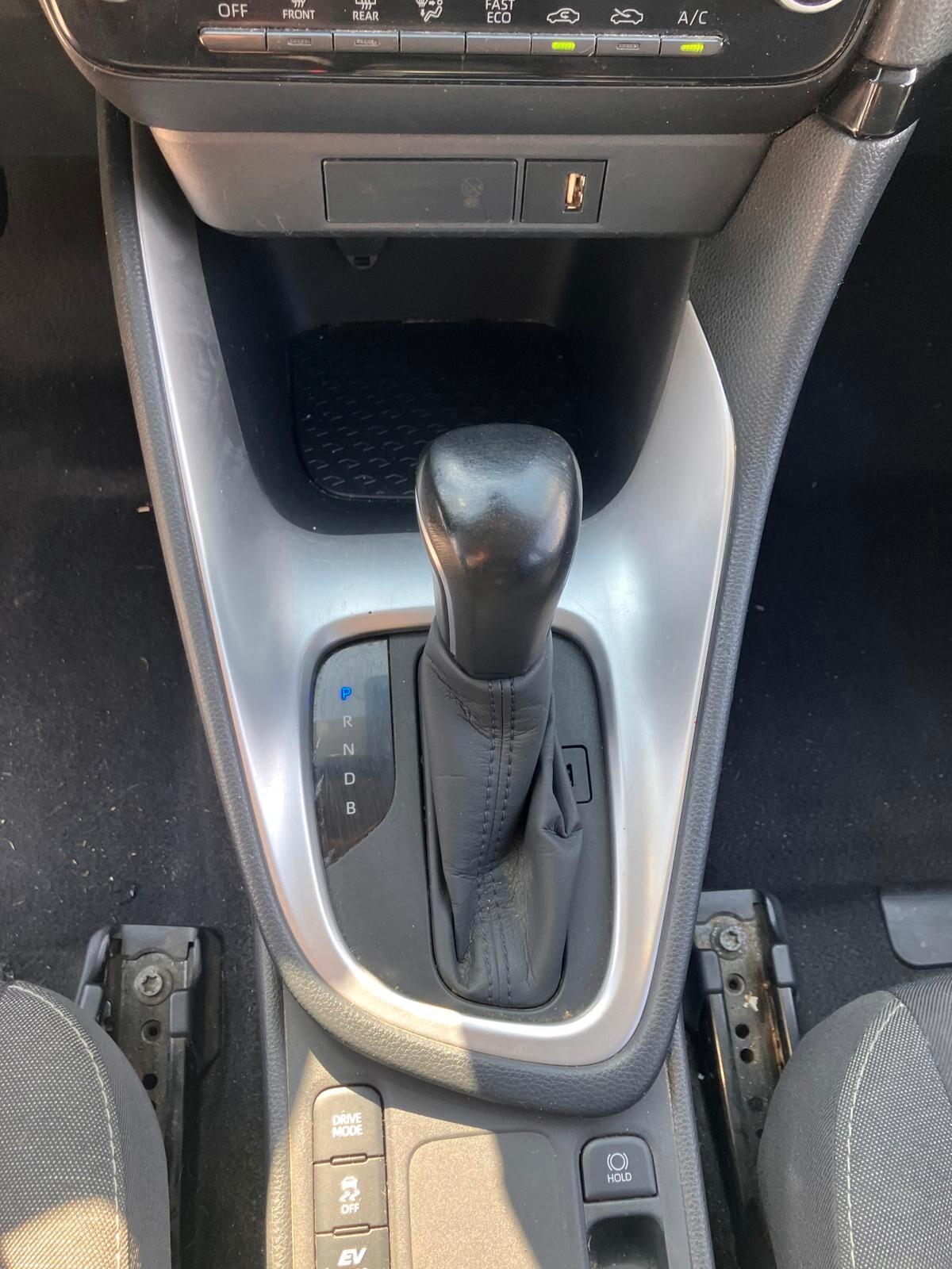 TOYOTA YARIS 1.5 115cv Hybrid 5 Porte Trend