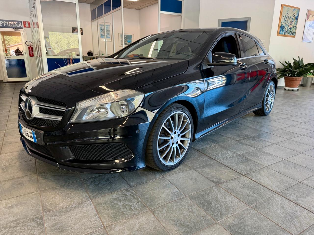 Mercedes-benz A 200 Premium