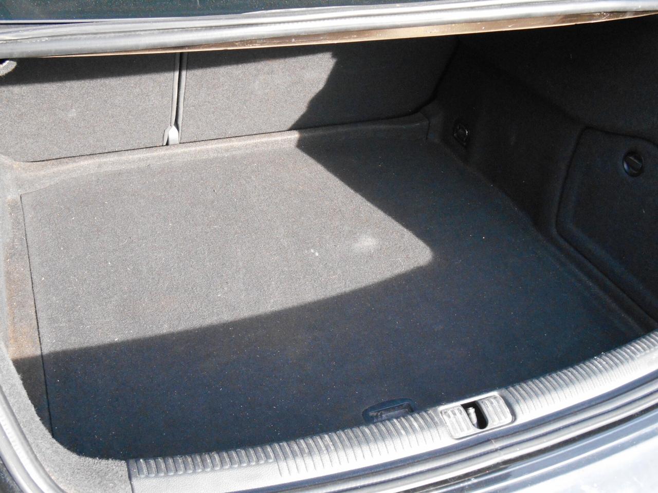 Audi A3 Sedan 1.6 TDI clean diesel S tronic Ambition