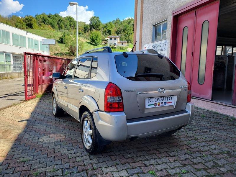 Hyundai Tucson 2.0 CRDI TD DYNAMIC