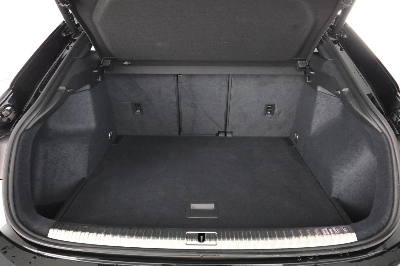 AUDI Q3 2ª serie Q3 SPB 40 TDI quattro S tronic Identity Black
