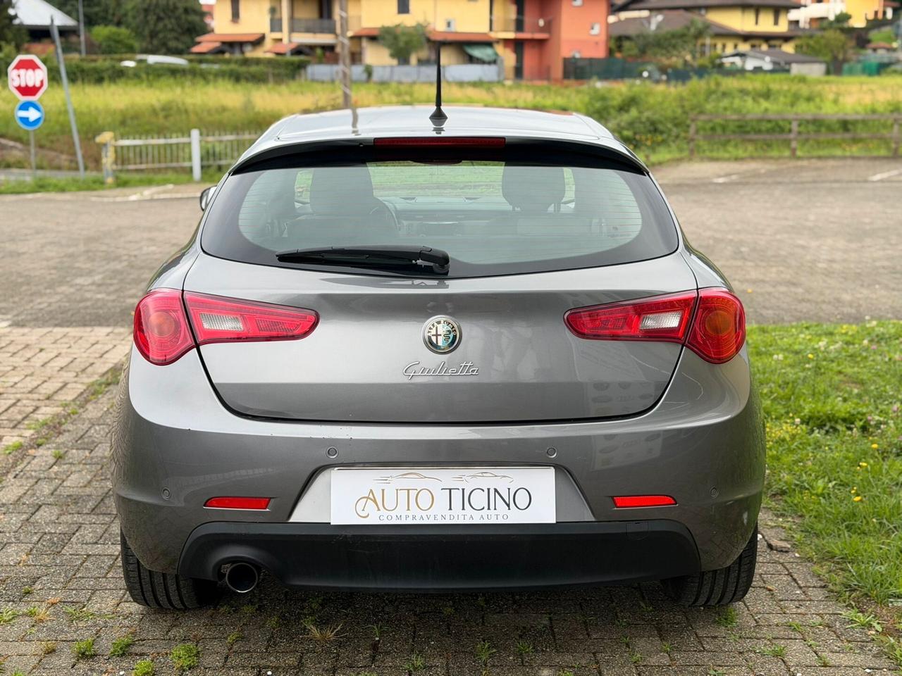 Alfa Romeo Giulietta 1.6 JTDm-2 105 CV Exclusive