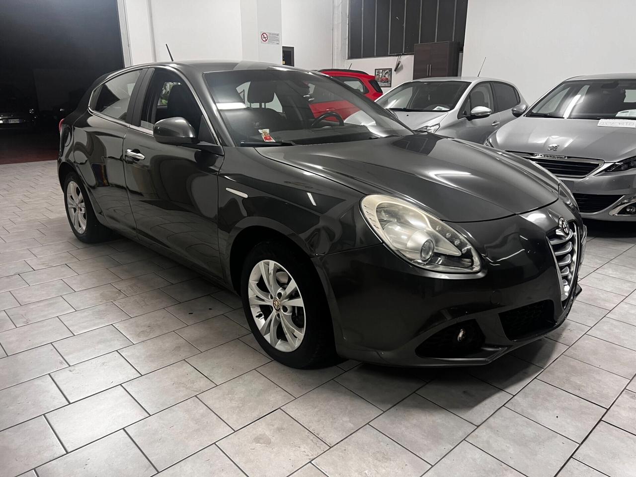 Alfa Romeo Giulietta 2.0 JTDm-2 140 CV NEOPATENTATI