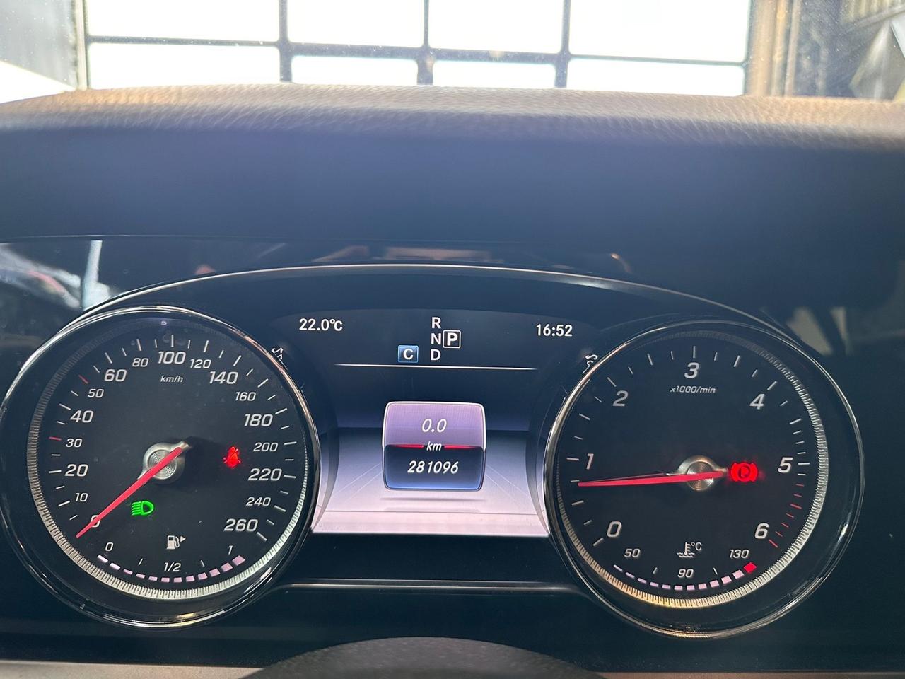 Mercedes-benz E 220 d Auto Business Sport