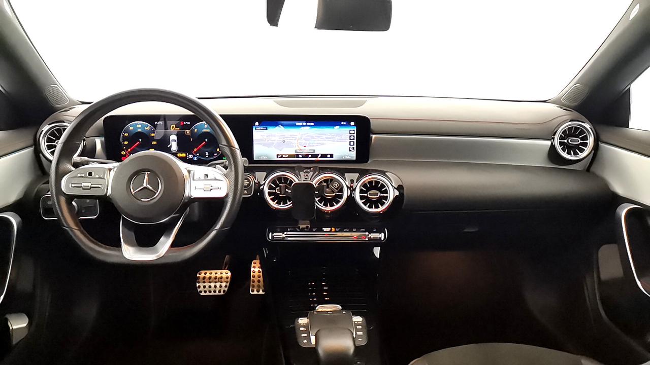 Mercedes-Benz CLA Sh.Brake - X118 - CLA Shooting Brake 220 d Premium auto
