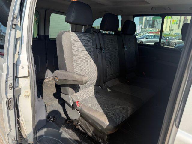 MERCEDES-BENZ Vito 2.2 113 CDI Mixto Vetrato Compact Motore Nuovo
