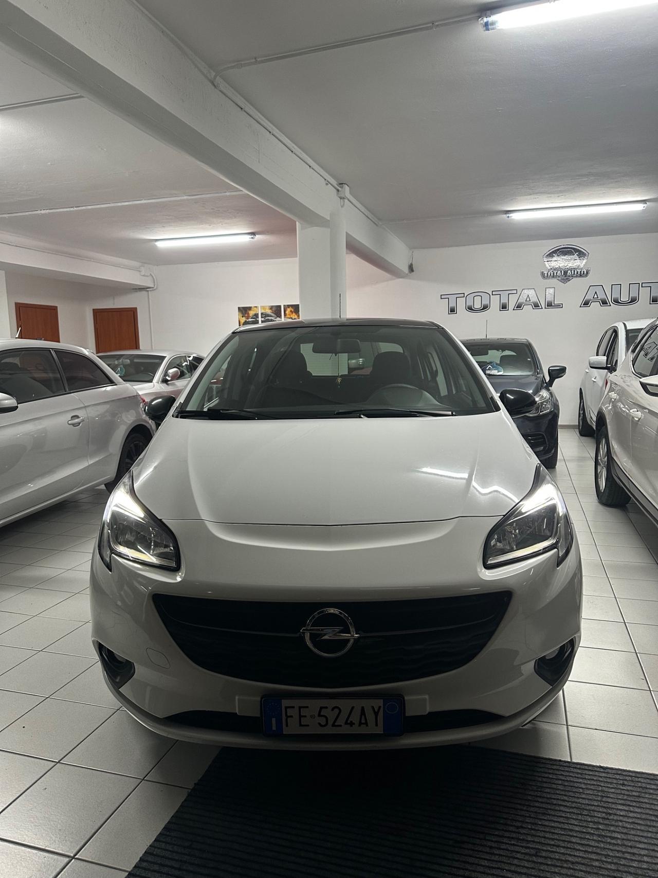 Opel Corsa 1.4 90CV GPL Tech 5 porte b-Color