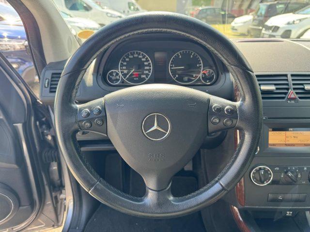 MERCEDES-BENZ A 180 CDI Elegance