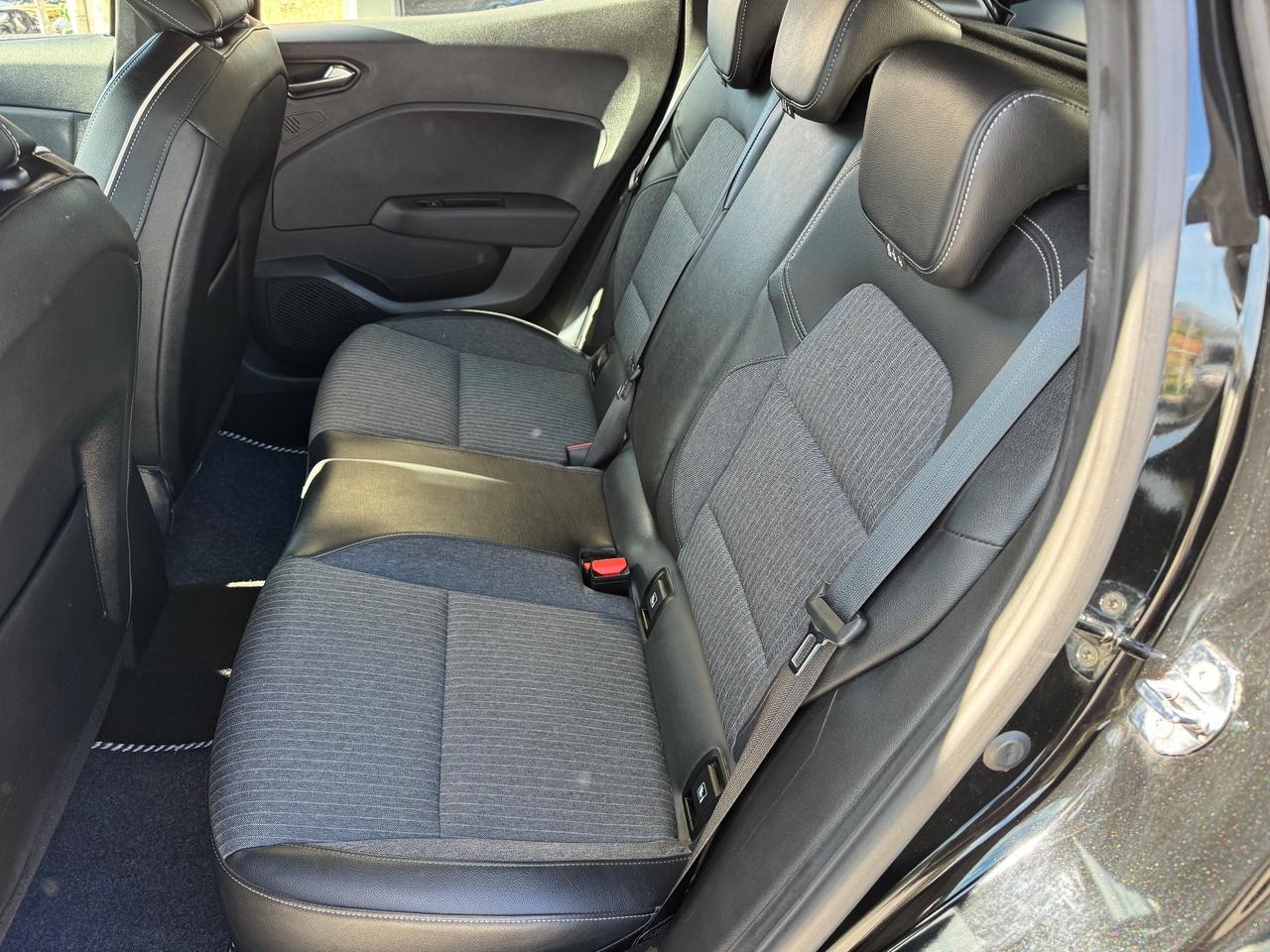 Renault Clio TCe 90 CV 5 porte R.S. Line