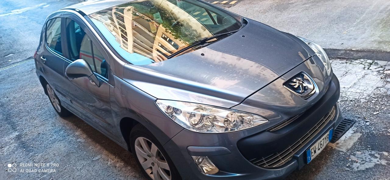 Peugeot 308 1.6 8V HDi 112CV cambio automatico 5p. Tecno