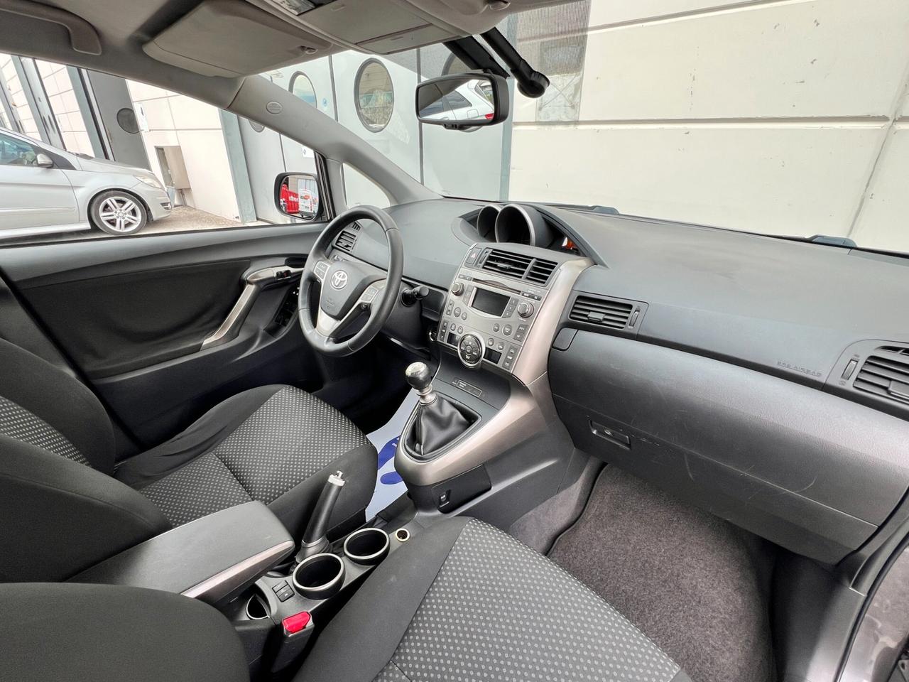 Toyota Verso 2.0 D Sol