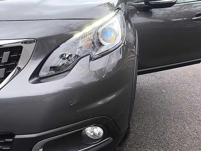 Peugeot 2008 BlueHDi 100 S&S Allure