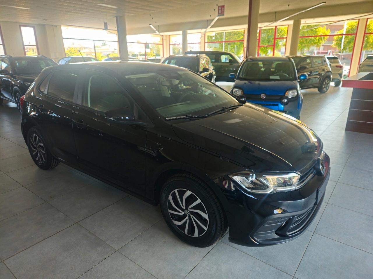 Volkswagen Polo Young 1.0 80CV