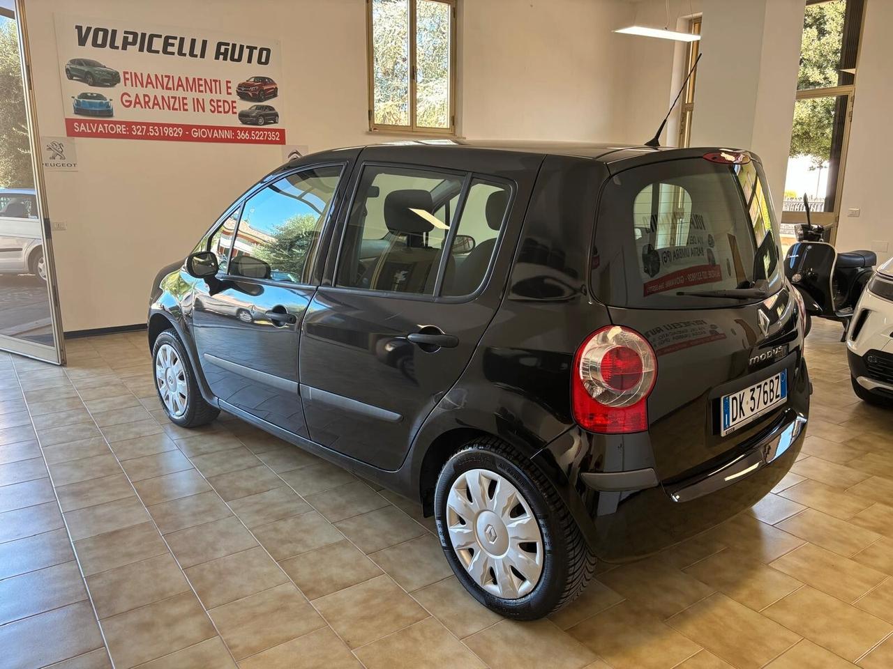 RENAULT MODUS ANNO 2007 BZ 1.2 ADATTA NEOPATENTATI KM 120 MILA