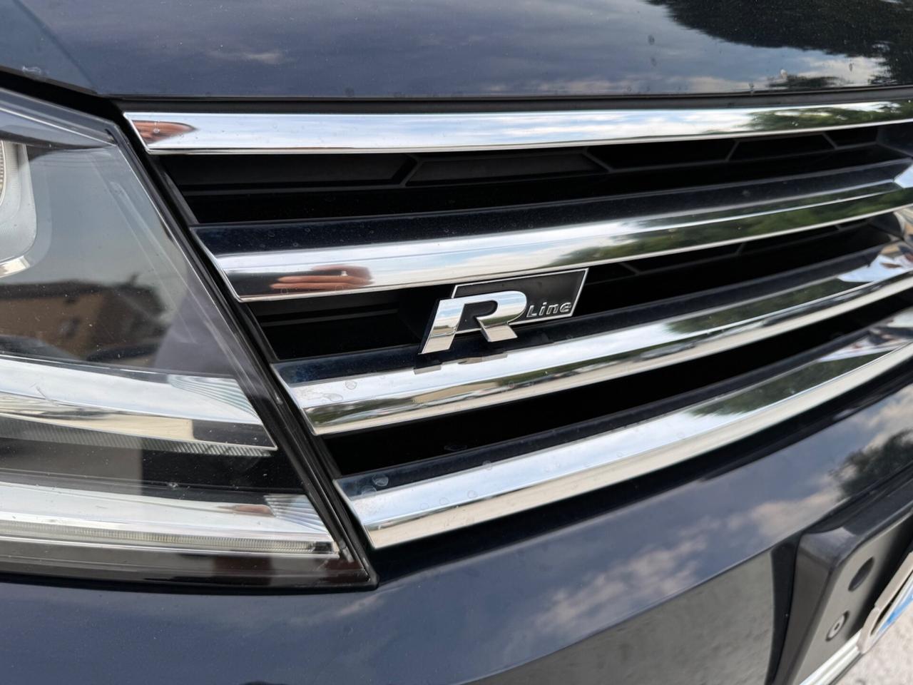 Volkswagen Touareg 3.0 TDI 262 CV R-Line