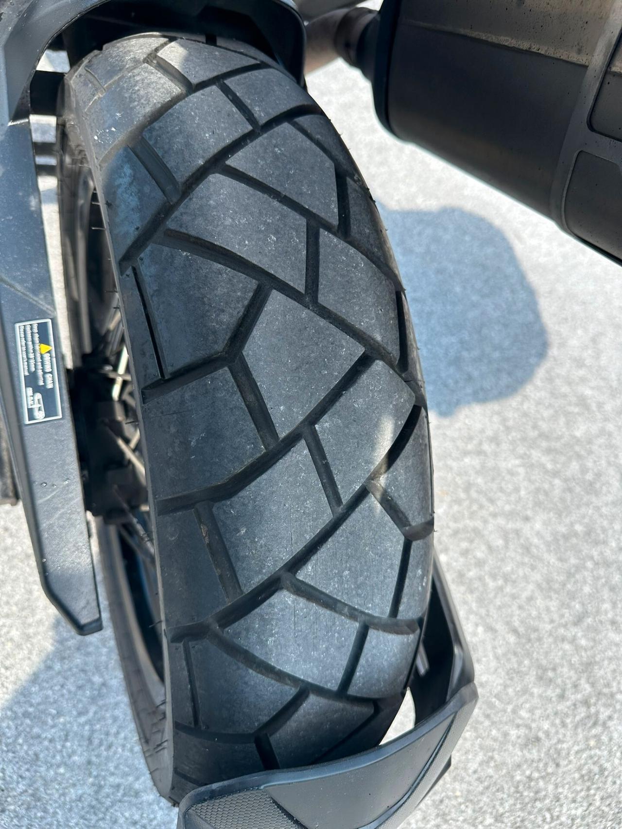 BENELLI TRK 502 X