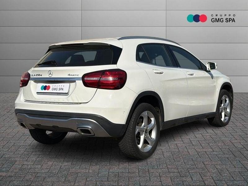 Mercedes-Benz GLA 200 d Sport 4matic auto