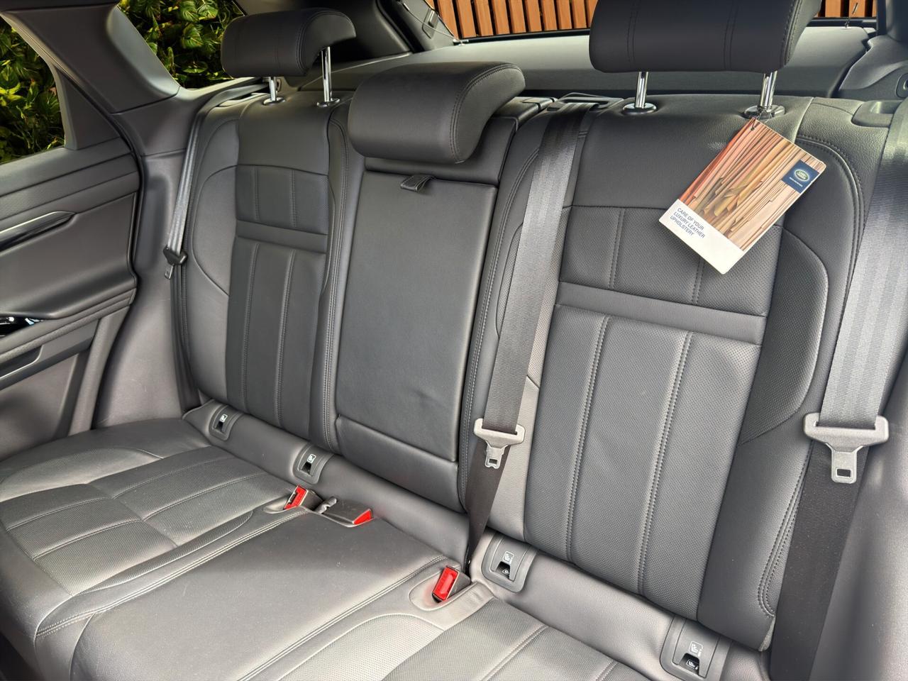 Land Rover Range Evoque 2.0D I4 180 CV AWD Auto R-Dynamic HSE