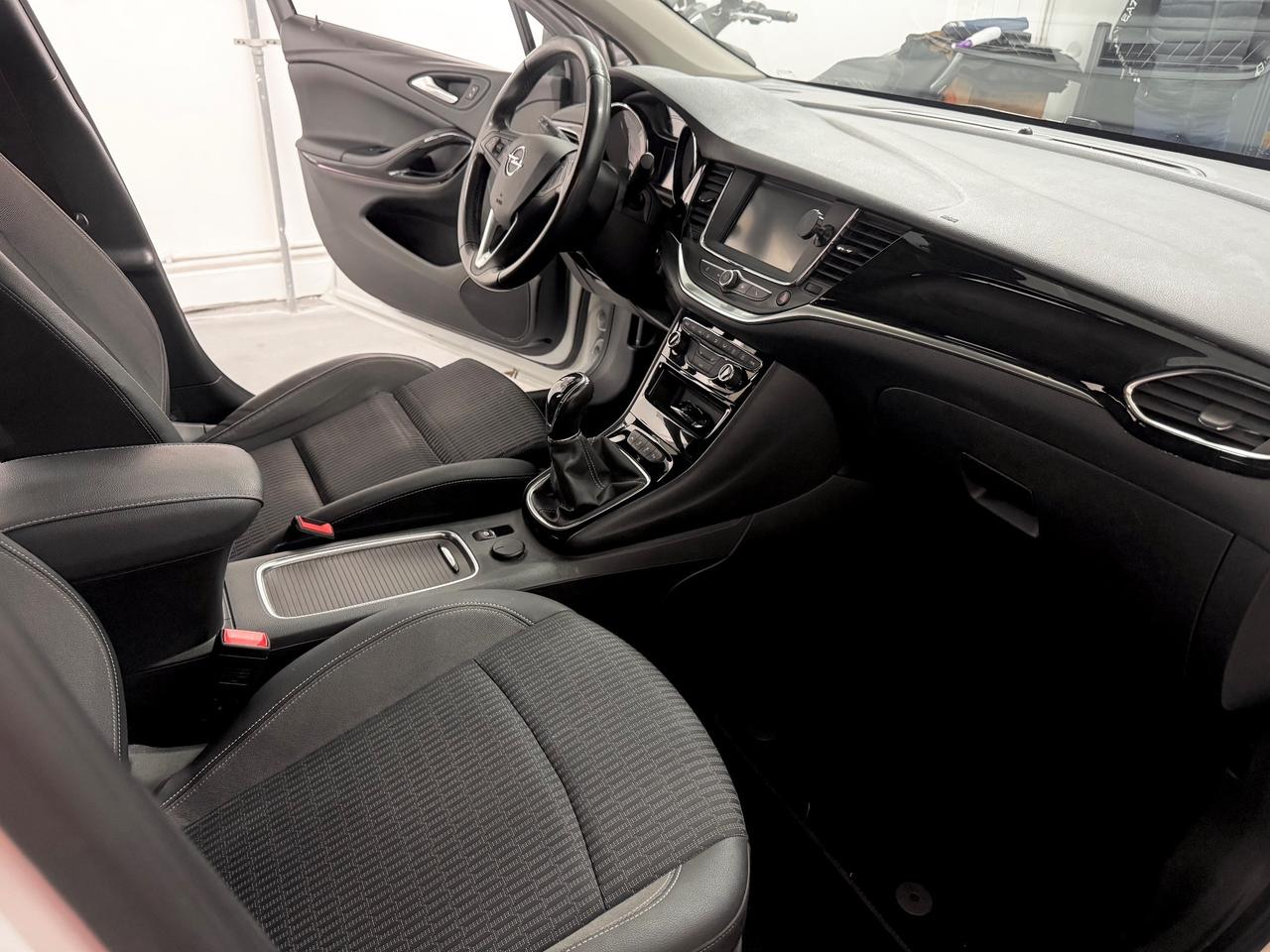 Opel Astra 1.5 CDTI 122 CV SPORTS TOURER