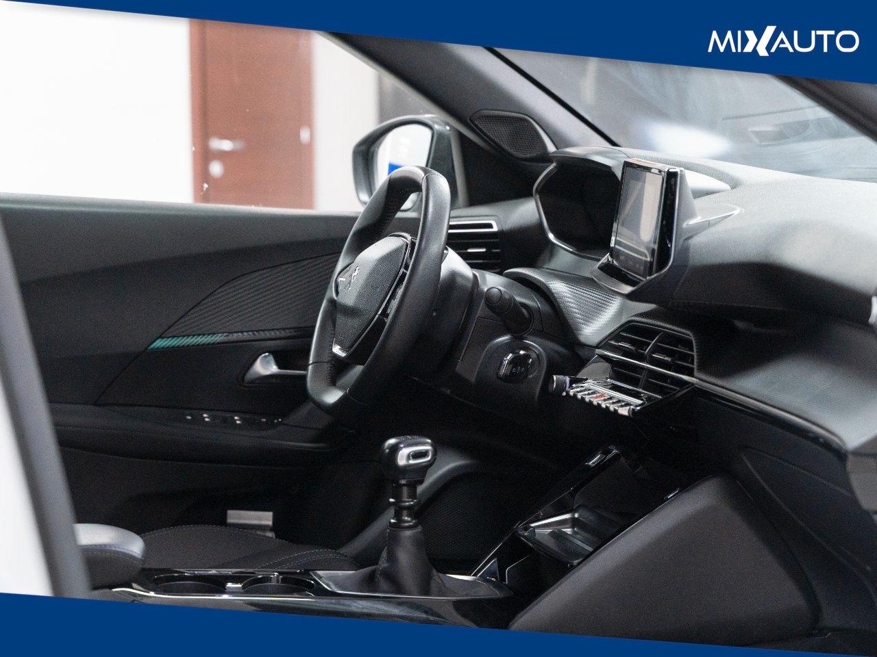 Peugeot 2008 1.2 Puretech Allure S&S 100CV