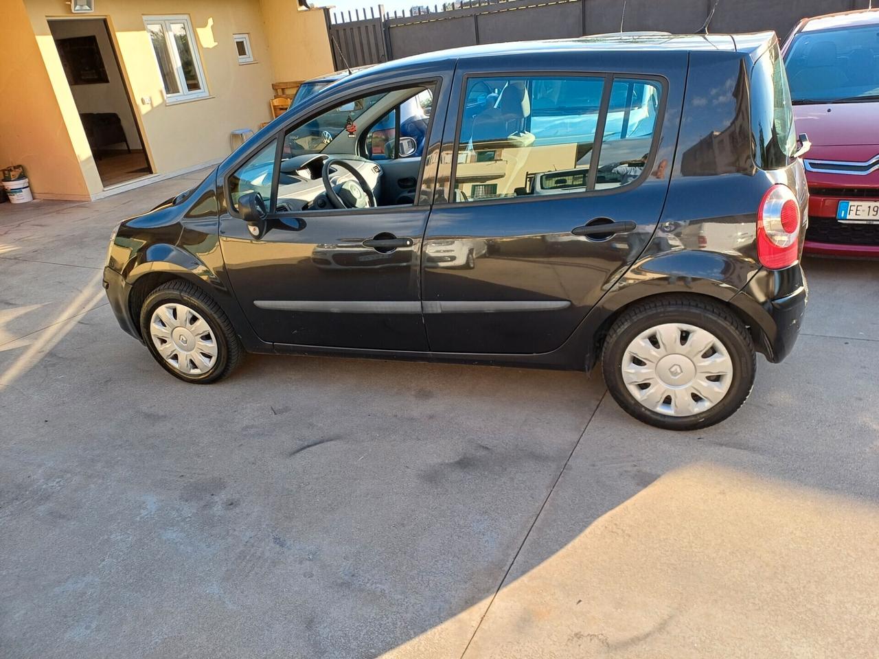 Renault Modus 1.5 dCi 85CV Dynamique