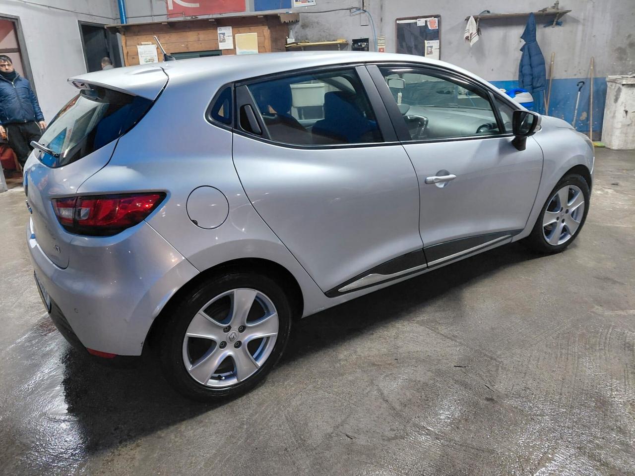 Renault Clio 1.5 dCi 8V 75CV 5 porte Live
