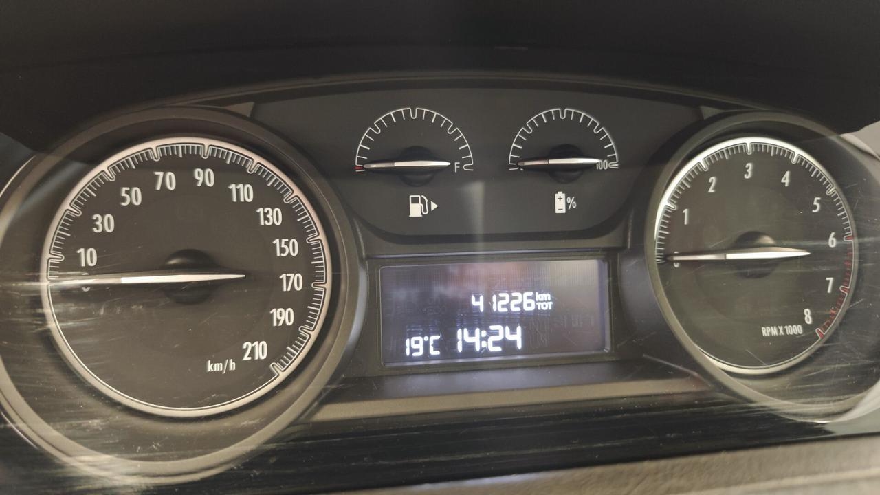 Lancia Ypsilon 1.0 Hybrid Silver