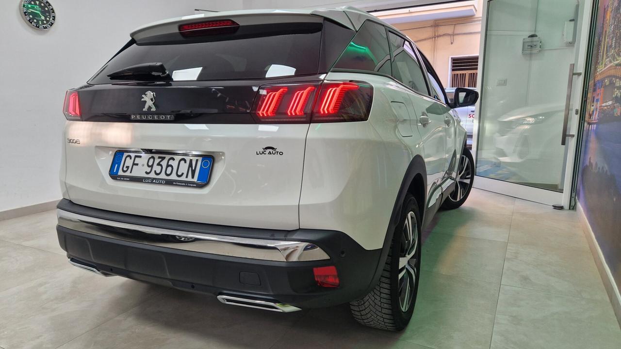 Peugeot 3008 BlueHDi 130 S&S EAT8 Active Pack