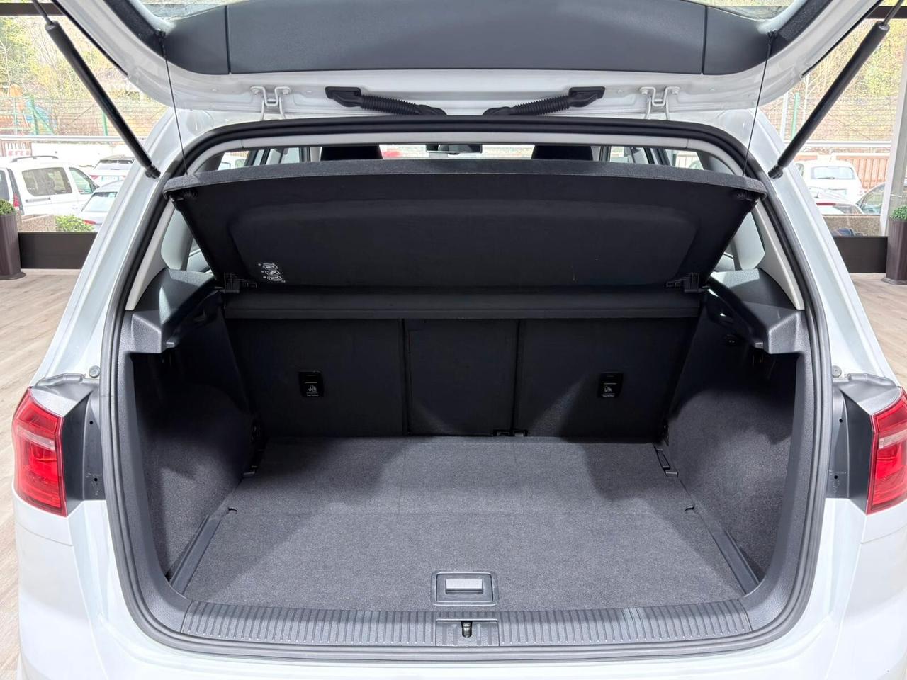 VW GOLF SPORTSVAN 1.6TDI 110cv DSG 115.000km 2015