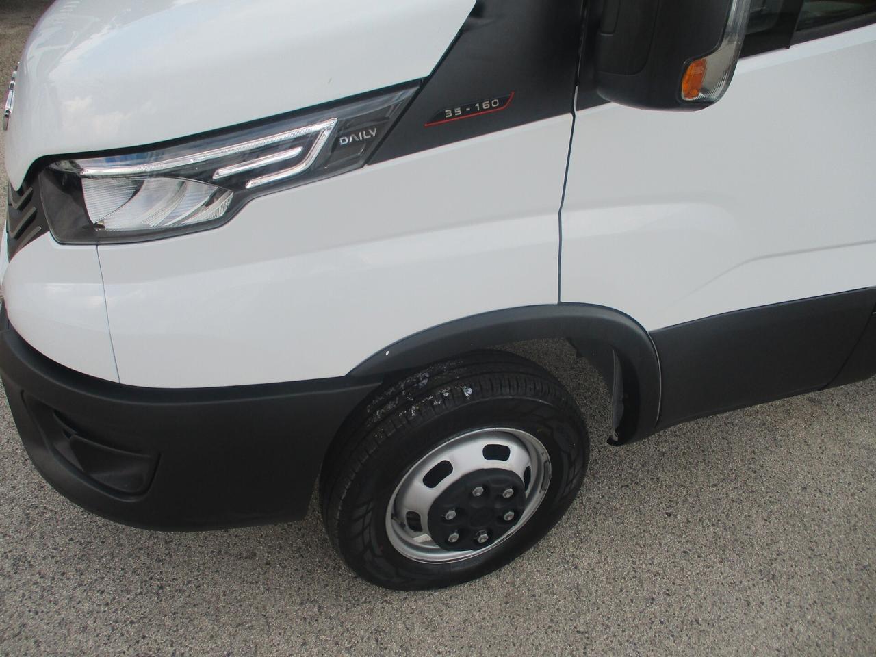 Iveco Daily 35C16 3000 160CV *SCARRABILE 16000KM GANCIO TRAINO