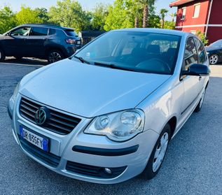 Volkswagen Polo 1.2/60CV 5p. Neopatentati