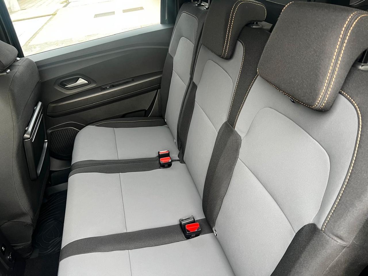 DACIA Jogger Jogger 1.0 TCe GPL 100 CV 5 posti ...