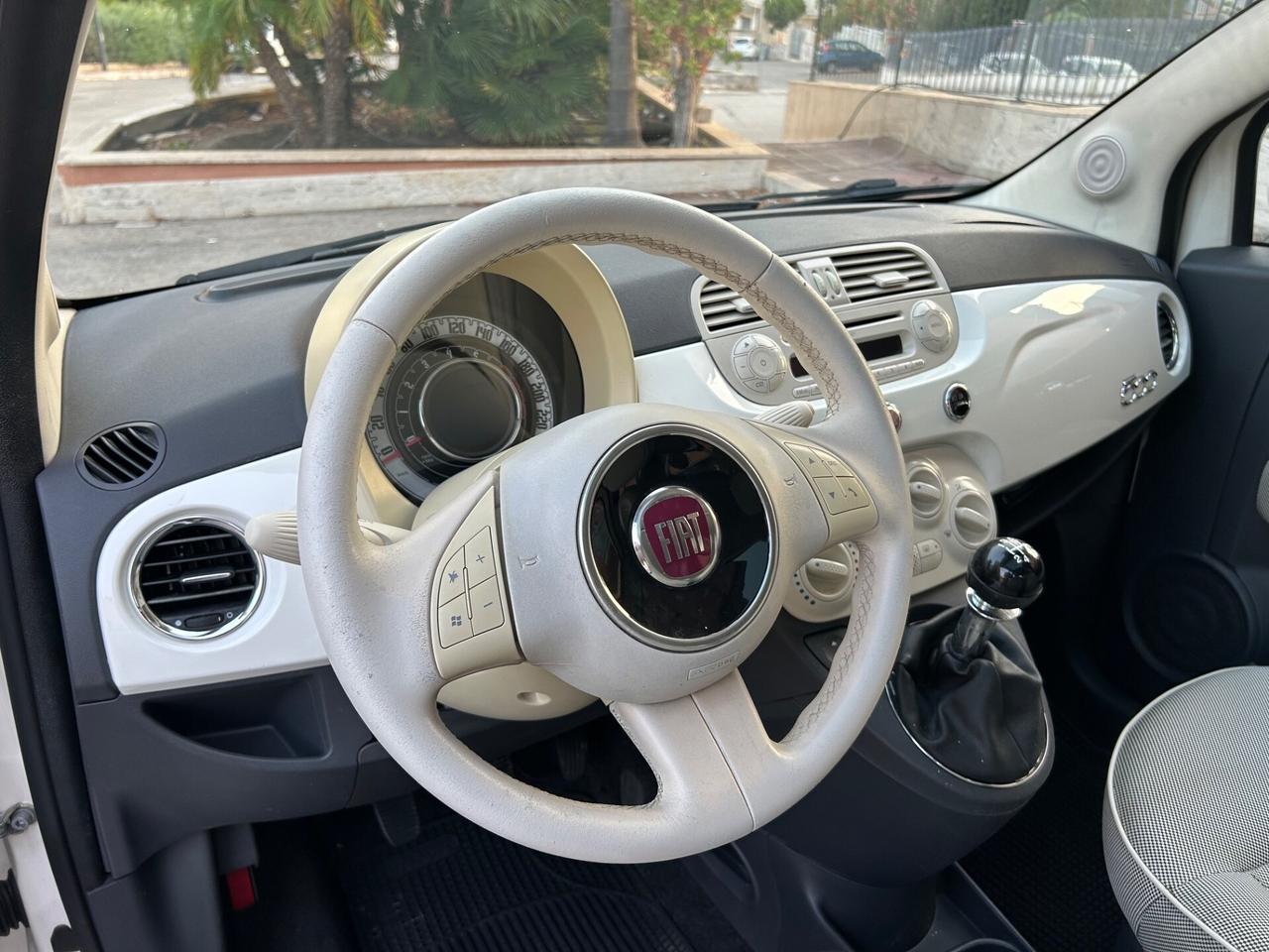 Fiat 500 1.2 Lounge ideale per neopatentati