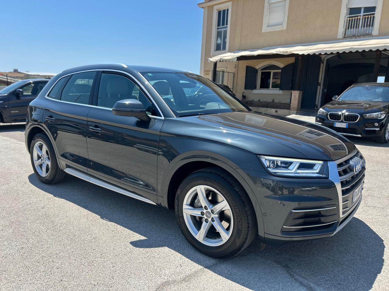 Audi Q5 2.0 TDI 190 CV quattro S tronic Business Sport