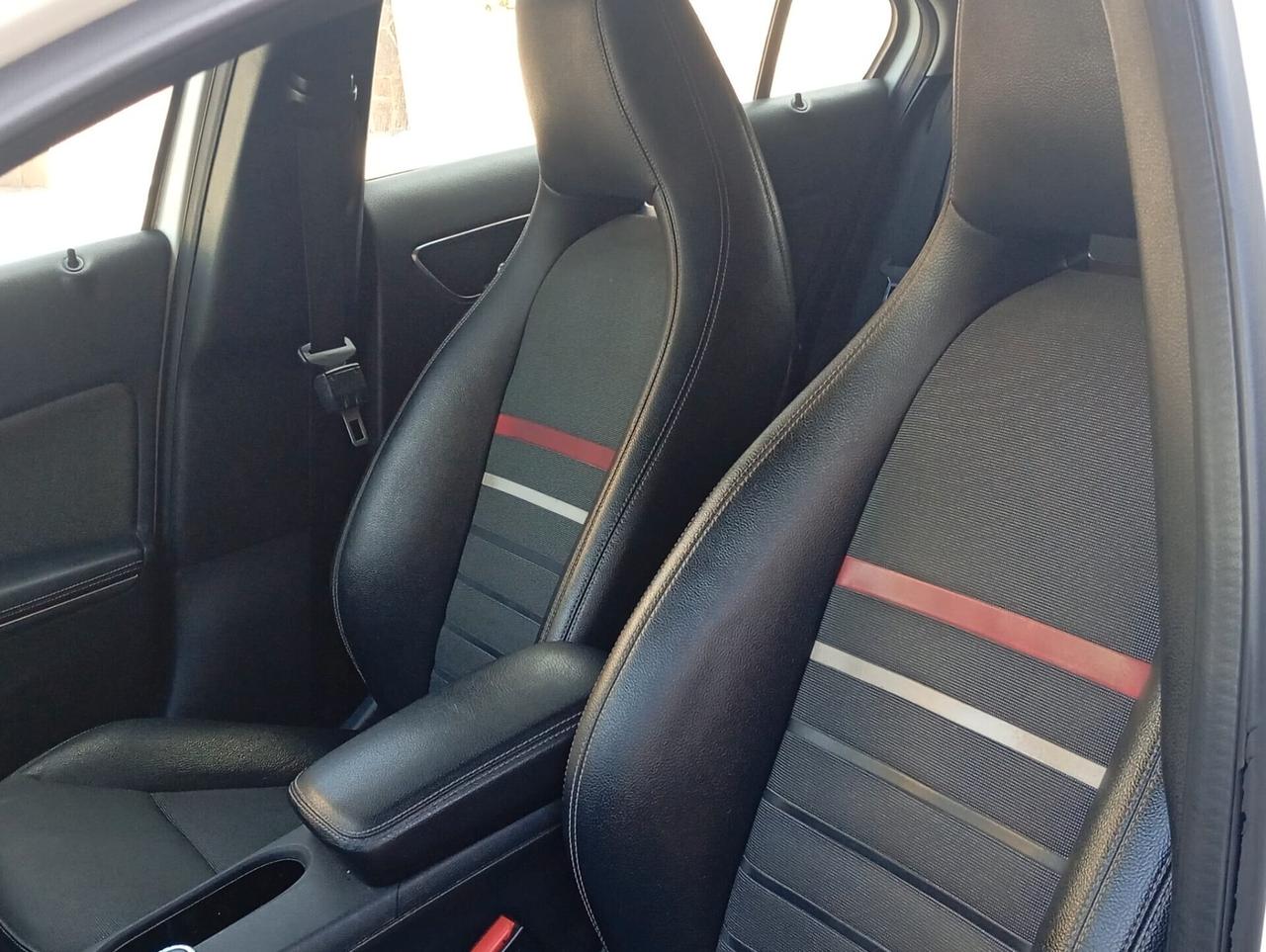 Mercedes Classe A 180 CDI 110 CV *NAVI *CAMERA